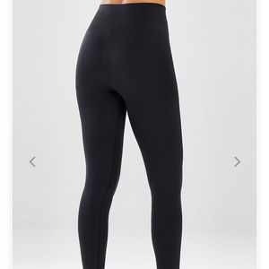 NWT Fabletics Seamless high-waisted solid legging